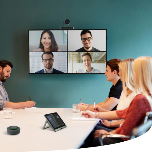 People in video meeting - Microsoft Teams Rooms Devices