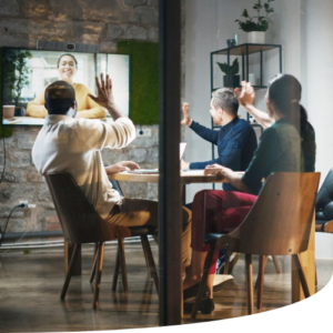 People waving in meeting room - Microsoft Teams Solutions 